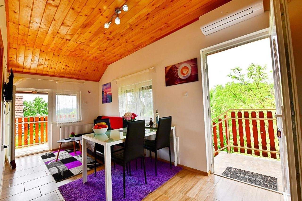 Apartments Laura Rakovica Ngoại thất bức ảnh